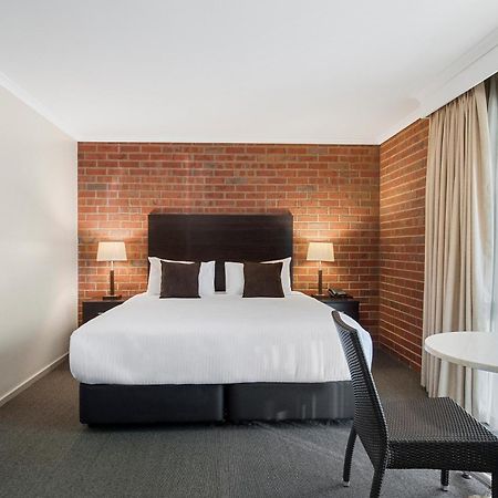 Burke And Wills Motor Inn Swan Hill Oda fotoğraf