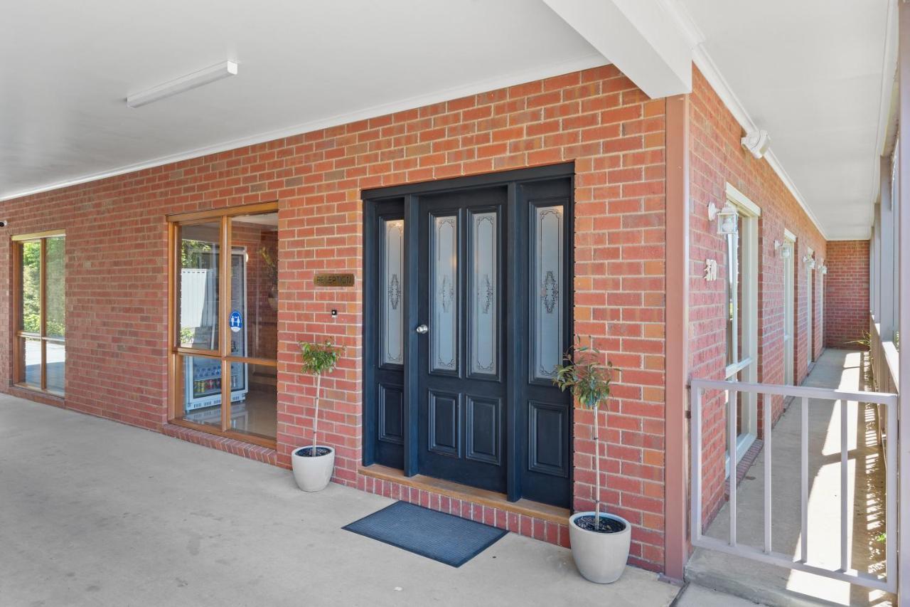 Burke And Wills Motor Inn Swan Hill Dış mekan fotoğraf