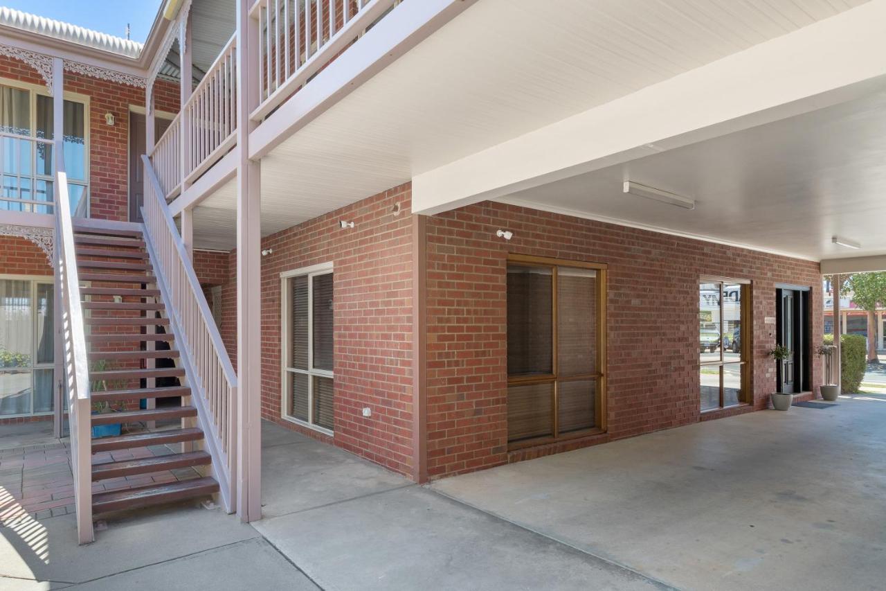 Burke And Wills Motor Inn Swan Hill Dış mekan fotoğraf