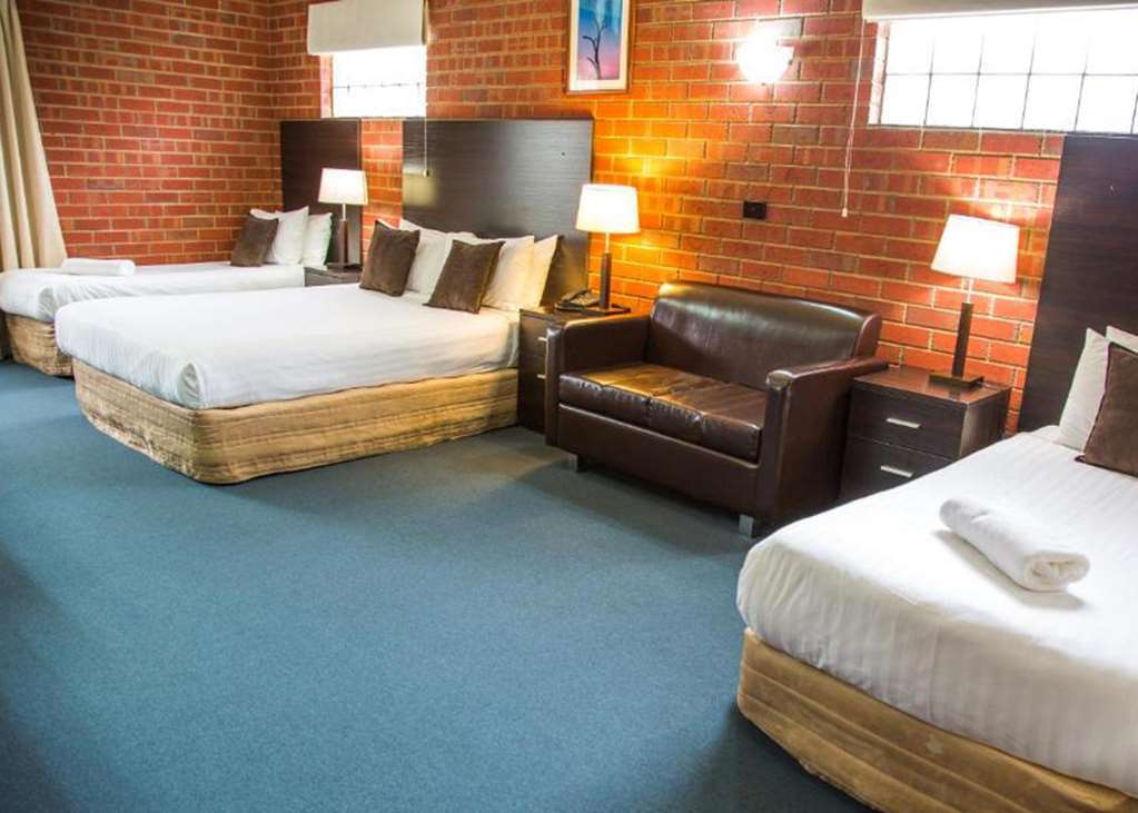 Burke And Wills Motor Inn Swan Hill Oda fotoğraf