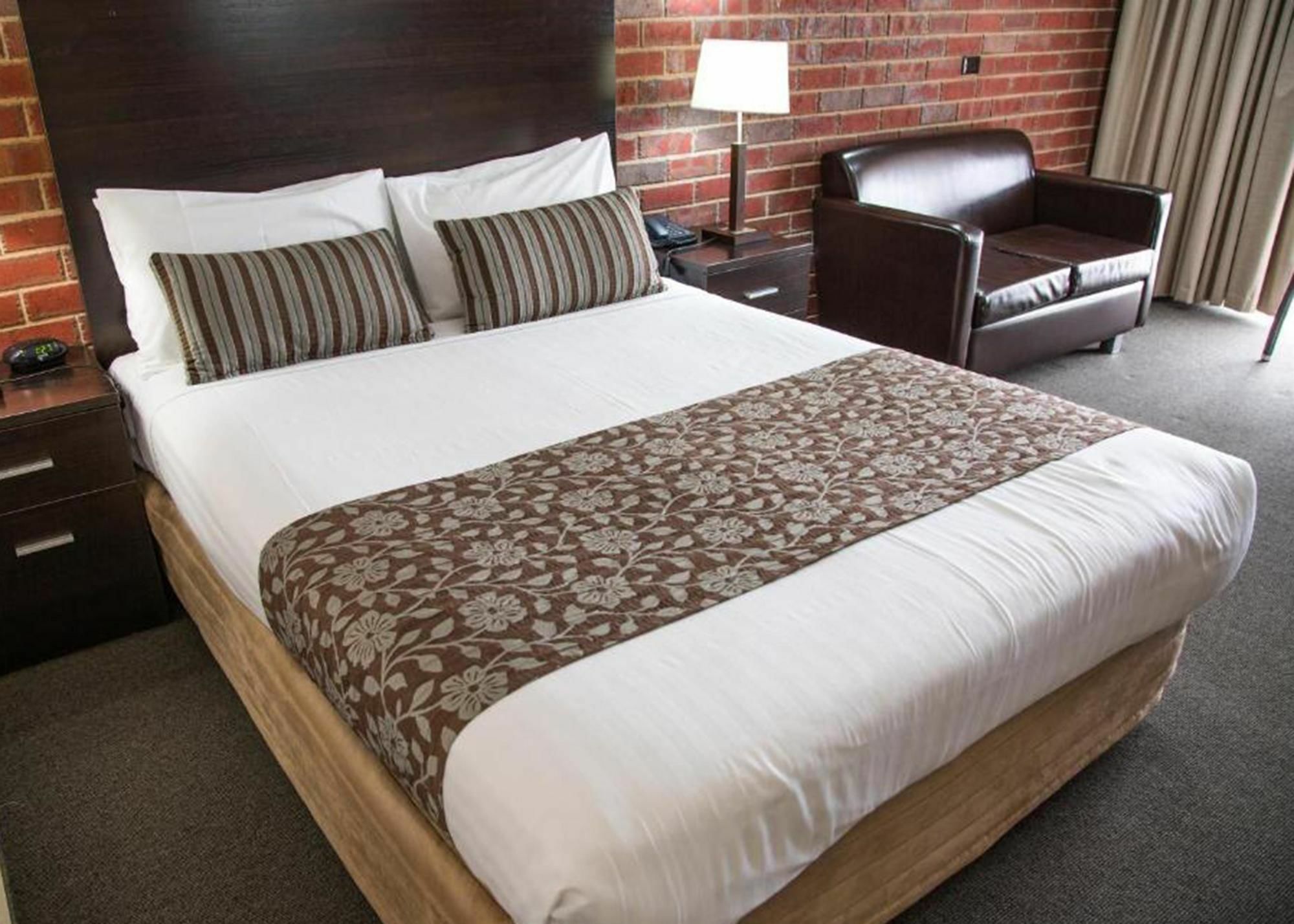 Burke And Wills Motor Inn Swan Hill Dış mekan fotoğraf